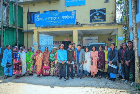 Bridging the Gap: Abalamban’s Advocacy Expands Social Protection Access for Indigenous Students in Gaibandha 